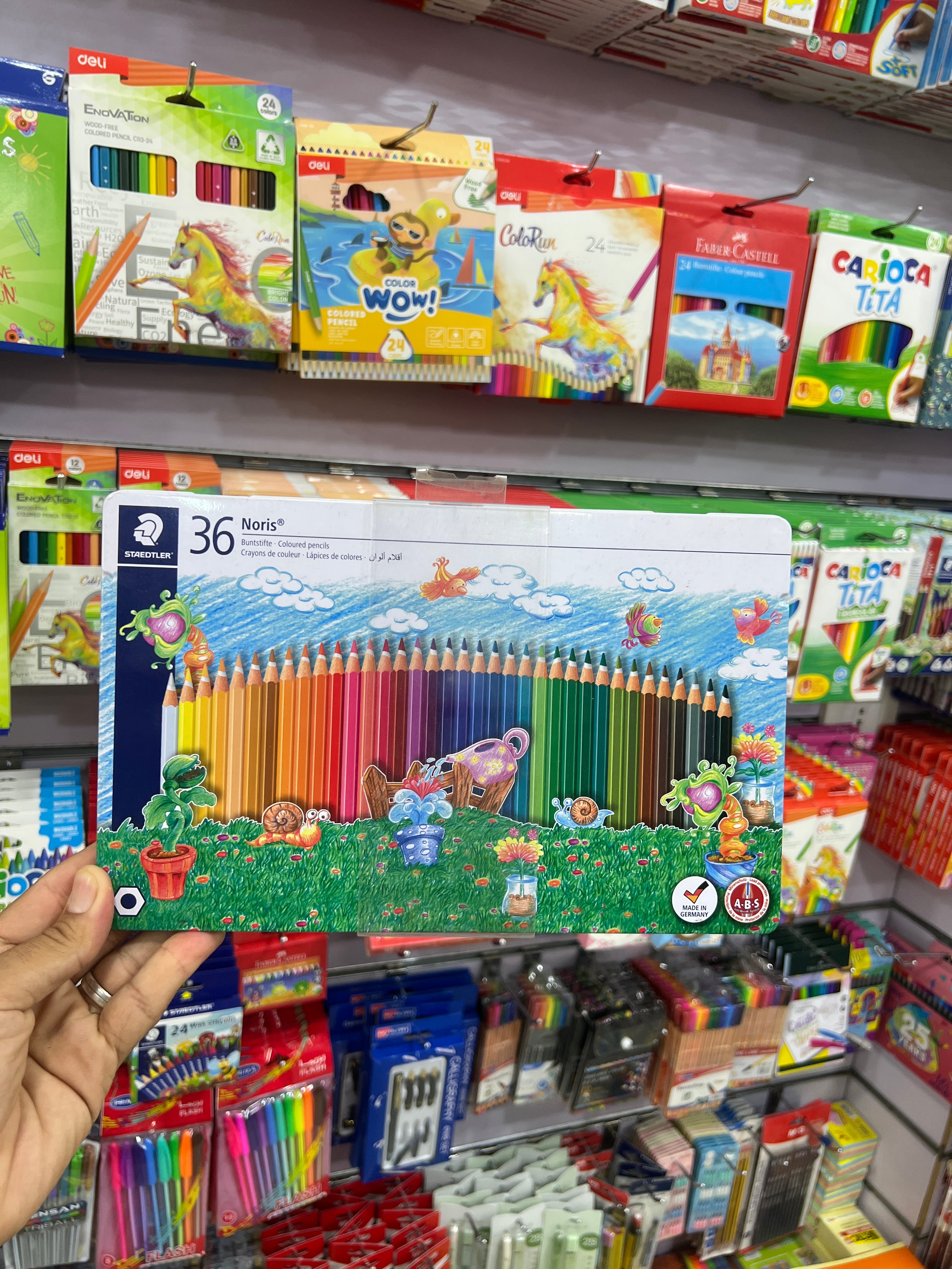 ألوان خشب 36 لون Staedler علبة معدن